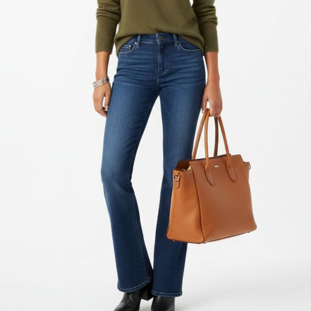 Citizens of Humanity Blue Denim Amber Midrise Bootcut Jeans 28
